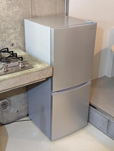 アイリスオーヤマ 冷蔵庫 142l 冷凍室52l 幅50cm シルバー Irsd 14a S るれろ 初台の家具の中古あげます 譲ります ジモティーで不用品の処分