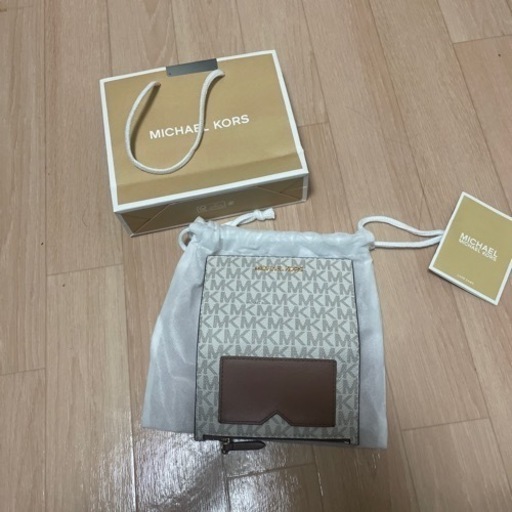 マイケルコース財布　新品未使用