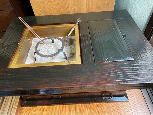 座卓式　炭火鉢　（補修、リメイク済み） 座卓式 炭火鉢 （補修、リメイク済み）