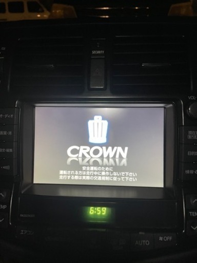 20クラウン純正ナビ