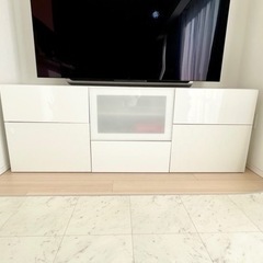 テレビ台　IKEA テレビボード