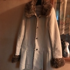 axes femme ファー付きコート Ｍサイズ