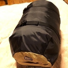 キャンプ　寝袋　新中古　ISUKA×naturum アルファライト1000EXN -12℃