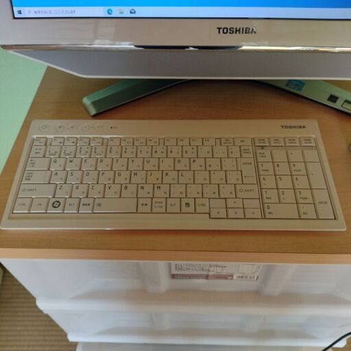 TOSHIBA 一体型デスクトップ Core i5搭載 メモリ4G HDD大容量2T 