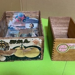 昭和レトロ　アイロンの木箱　みかんの木箱