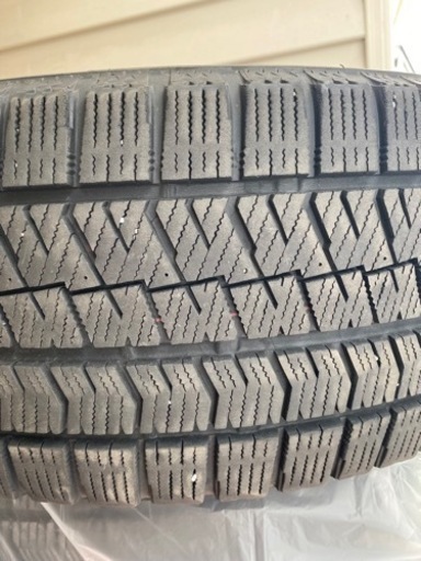オデッセイのスタッドレスタイヤ4本 | parabarberos.co