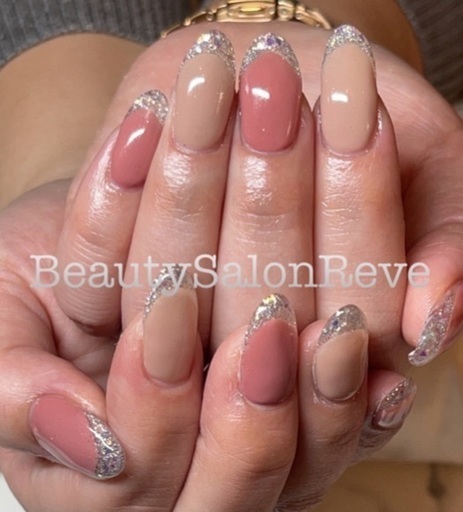 ネイリスト2名エステティシャン1名募集致します Chii 金剛のネイルの無料求人広告 アルバイト バイト募集情報 ジモティー