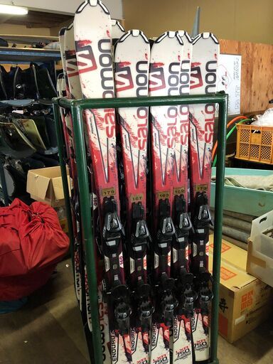 スキー＆スノボレンタルショップ用品と工具一式 - スキー