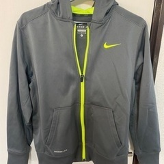 【ネット決済】ナイキNIKEのパーカージュニア、レディースのL