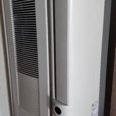 【値下げ】冷暖房兼用の窓用エアコン