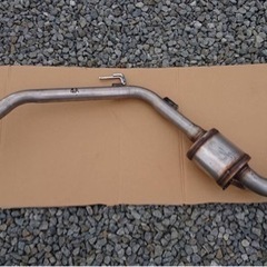 新車外し　日産　エルグランド　純正マフラー