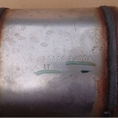 新車外し　日産　エルグランド　純正マフラー