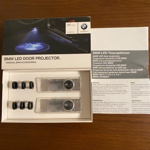 1000円値下げしました！BMW LEDドアプロジェクター（純正） 【公式通販】
