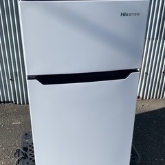【美品】2021年製 Hisense ノンフロン冷凍冷蔵庫 HR...