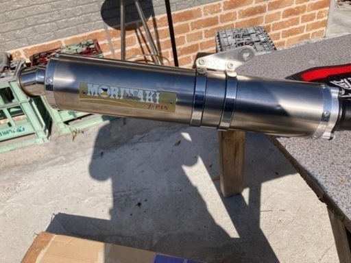 最終値下げ決行CB 400sf用モリワキサイレンサー＆ノーマルエキパイ