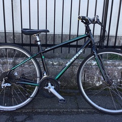 ◉クロスバイク Kona・アルミフレーム・シマノ外装3×8段変速・前後ディスクブレーキ