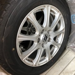 バリ溝‼️ダンロップスタッドレスタイヤ&アルミホイール4本セット‼️２０５／６０Ｒ１６