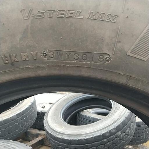 トラックタイヤ265/70r19.5ミックス5本
