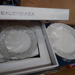 【売ります】BALENCIAGA　パーティセット　食器【未使用】
