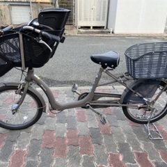 【ネット決済】ふらっかーずシュシュ　子供乗せ自転車　後ろカゴ付き