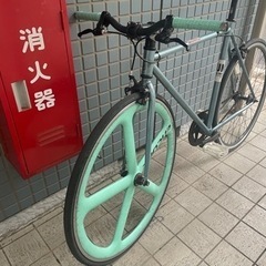 値下げ相談応 ピストバイク フリーギア フロントカーボンタイヤ