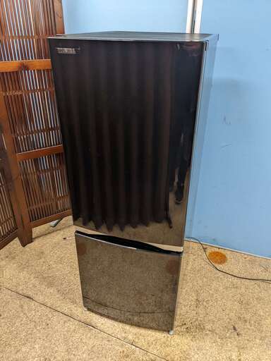 (売約済み)TOSHIBA 2018年製 2ドア冷蔵庫 GR-M15BS(K) 153L 一人暮らしにぴったりサイズ！ 脱臭フィルター搭載 耐熱天板