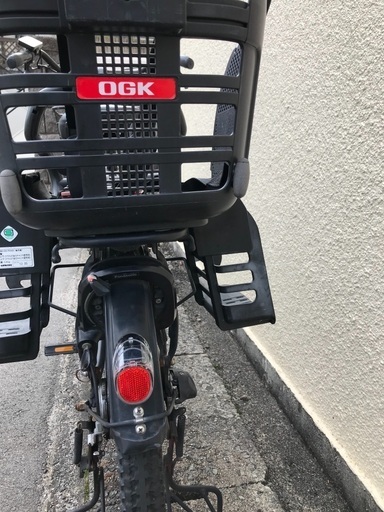 電動自転車　ギュットアニーズ　チャイルドシート付