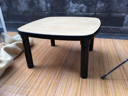 値下げました【懐かしいかも】60×60㎝ レトロなちゃぶ台 折りたたみ式