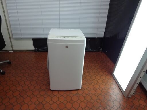 ID 994654　 洗濯機アクア5.0Kg　２０１９年製