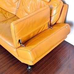 山口)下松市より　IDC大塚家具 Domicil ドミシール 2人掛けソファ マンダリンオレンジ 幅200×奥行90×高さ88cm 　BIZJA08H