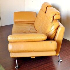 山口)下松市より　IDC大塚家具 Domicil ドミシール 2人掛けソファ マンダリンオレンジ 幅200×奥行90×高さ88cm 　BIZJA08H