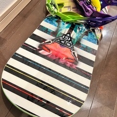 スノーボード　板　スノボ　サロモン　バートン