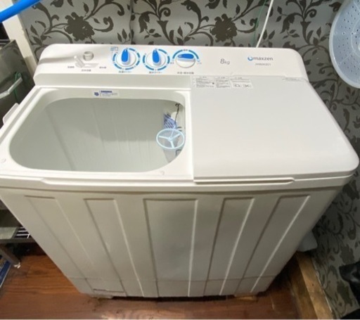 二層式洗濯機　8kg