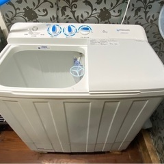 二層式洗濯機　8kg