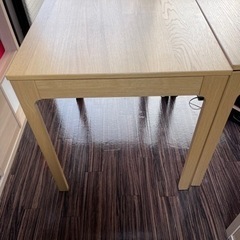 IKEA EKEDALEN (エーケダーレン) 伸長式テーブル (1台)