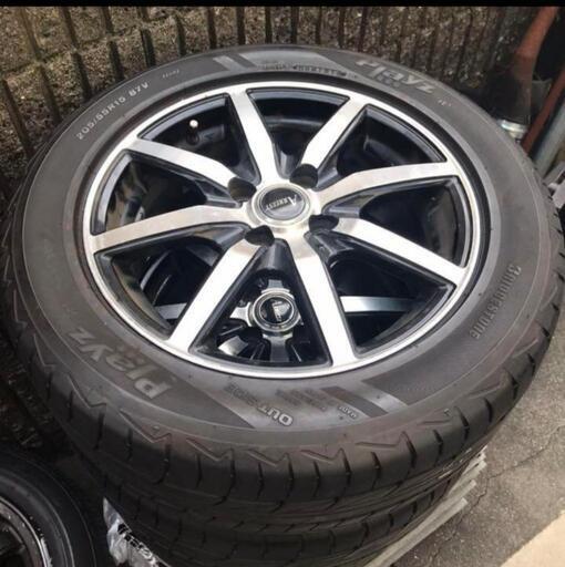 車のパーツ 山はまだタップリあります。