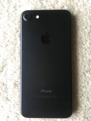 appleストアー　iphone7 jetblack ３２ＧＢ　SIMフリー　バッテリ９５％