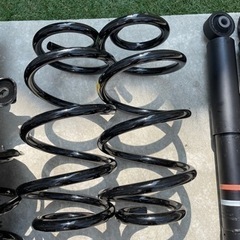 アルファード ヴェルファイア　30 純正サスペンションセット　新車外し品 新車外し】トヨタ 30系後期 アルファード ヴェルファイア 純正