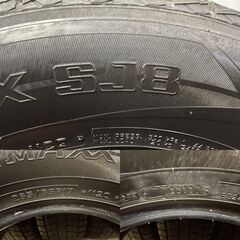DUNLOP WINTER MAXX SJ8 265/65R17 17インチ スタッドレス 4本 2017年製 ランクルプラド ハイラックスサーフ等　(MTG187)クレジットカード QRコード決済可能