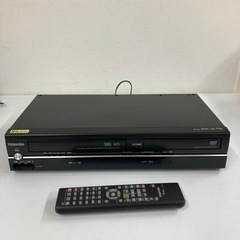 TOSHIBA  DVDビデオプレーヤー　SD-V800 2011年製