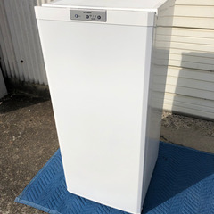 冷凍庫‼️4段収納 大容量‼️三菱 121L
