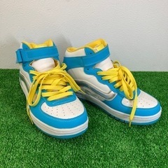 【未使用品】VANS ハイカットスニーカー　サイズUS6H