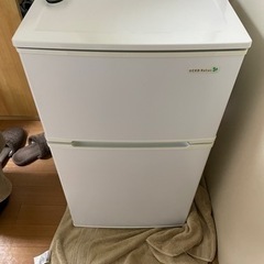 【キレイ】冷蔵庫　90リッター　ヤマダ電機オリジナルブランド
