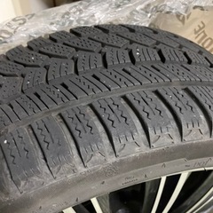 4本セットホイール付きスタッドレス18インチ 2016年製 225 40 18インチ