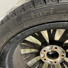 4本セットホイール付きスタッドレス18インチ 2016年製 225 40 18インチ