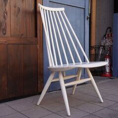 Edsby Verken社のIlmari Tapiovaara(イルマリ・タピオヴァーラ)デザインMademoiselle Chair(マドモアゼル チェア)。北欧の美しいフォルムのラウンジチェア。①CA105