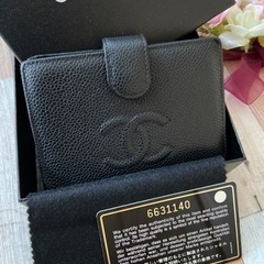 CHANEL シャネル　二つ折り財布　ココマーク　キャビアスキン...