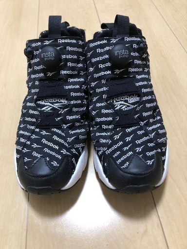 Reebok インスタポンプフューリー　23.5