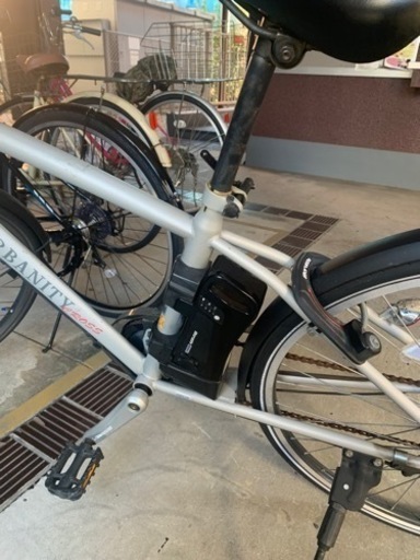 27型　電動自転車（クロスバイクタイプ）