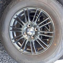 スタッドレスタイヤ×4 アルミホイール付き